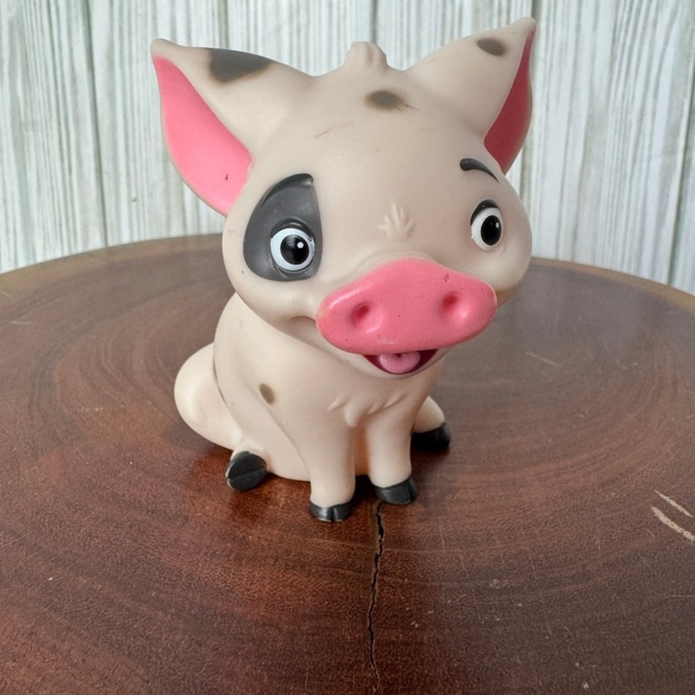 Disney Moana Pua Pig Figure White Spotted 3.5" Plastic Figure Toy Cake Topper